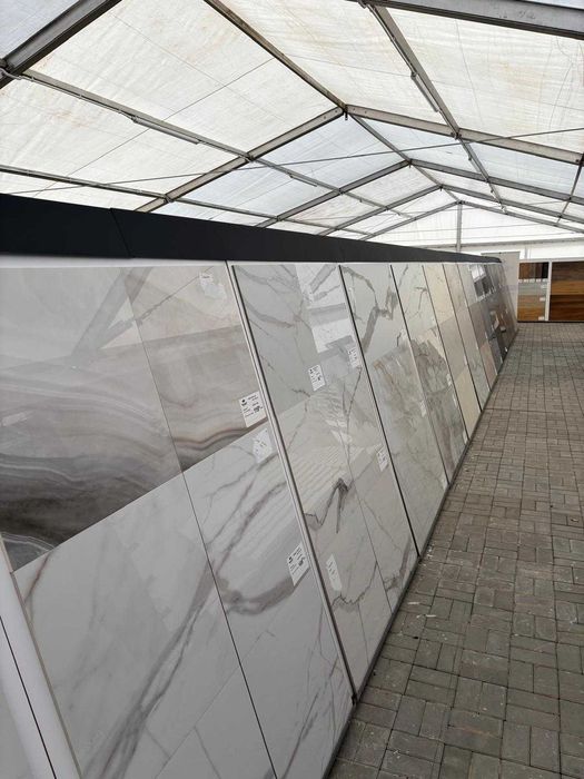 Tani gres. Płytka gresowa ścienna i podłogowa 29,90 zł/m2.