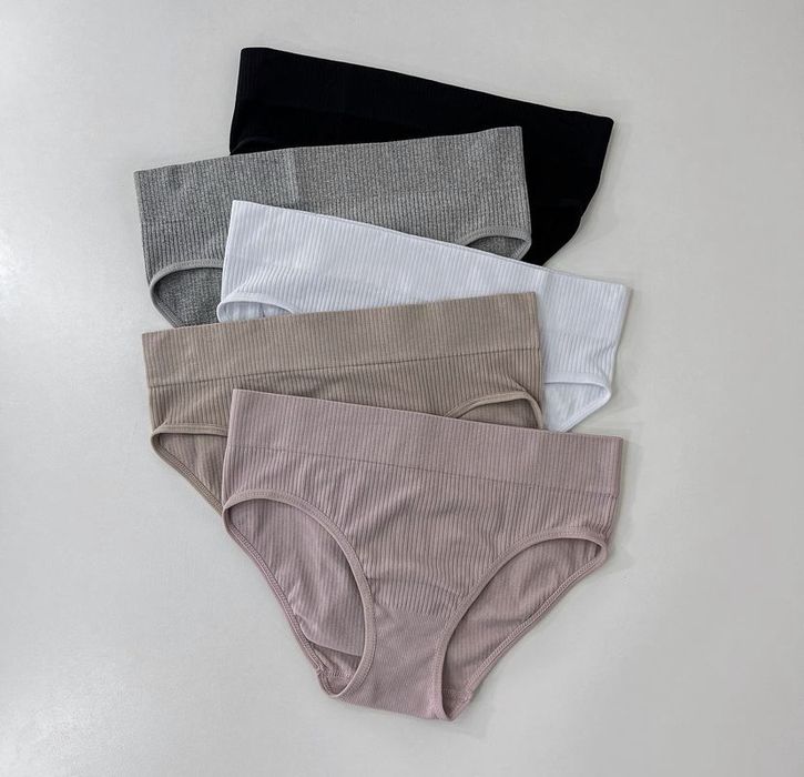 Трусики сліпи в рубчик Dyana, Ouno .