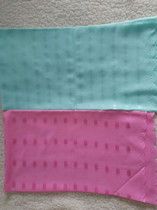 Нові хустки кольор рожевий, салатовий коричневий з визерунком павича