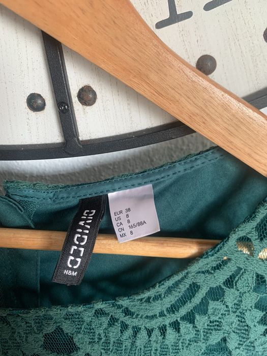 Vestido verde em renda