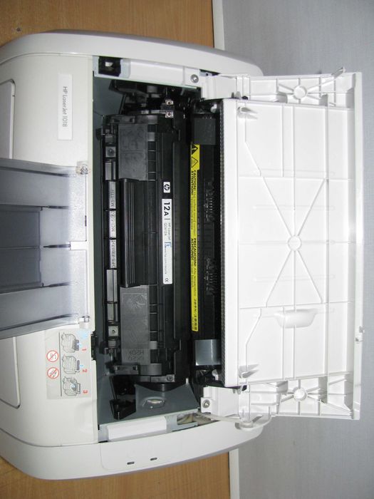 Принтер HP LaserJet 1018 з Європи