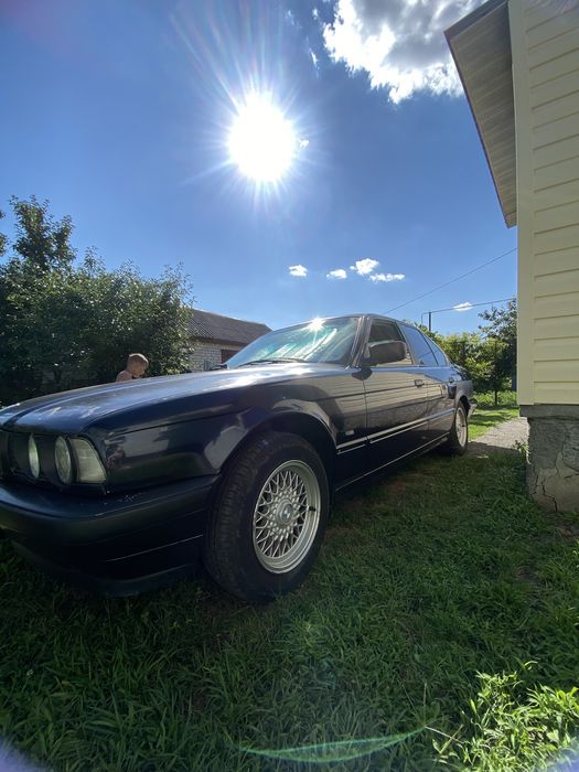 Продам BMW 5серія е34