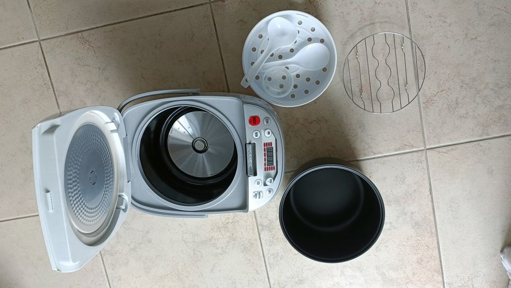Robot de cozinha/panela de pressão Gourmet 4000