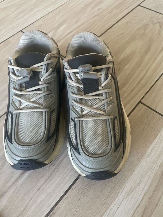 Кросівки zara зара