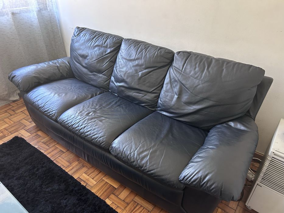 Sofa azul em Pele Divani&Divani
