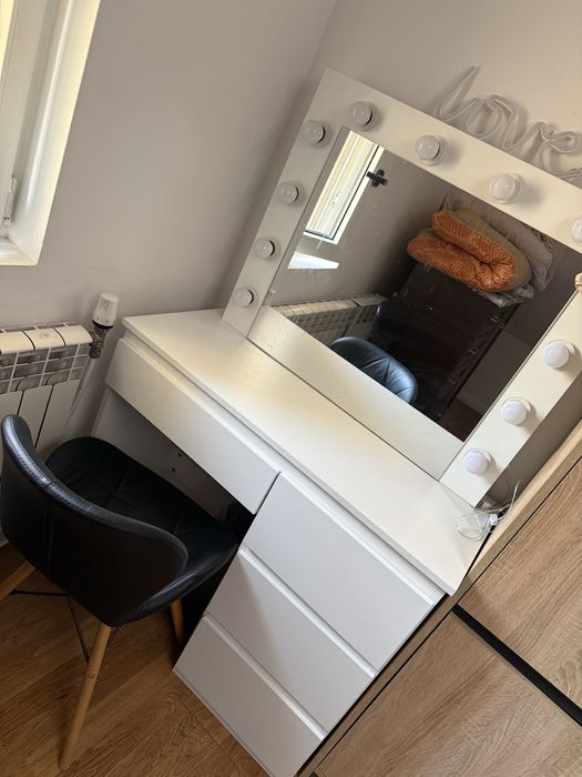 Toaletka stan udealny