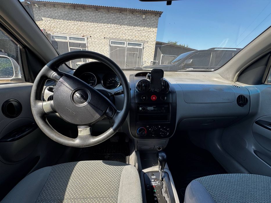 Продам Chevrolet Aveo 1.5 Газ-бензин Автомат