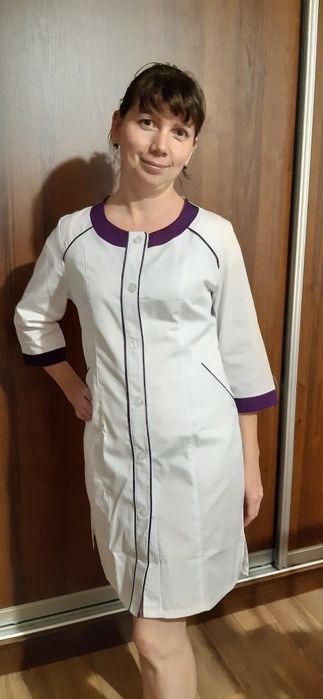 Медичний халат б/у в гарному стані