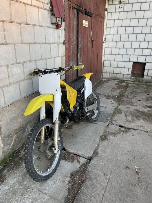 Suzuki RM125 2000