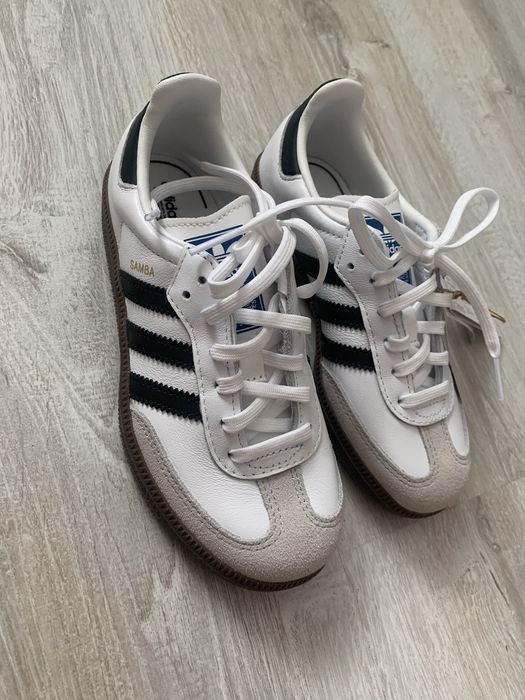 Нові кросівки adidas,розмір 32