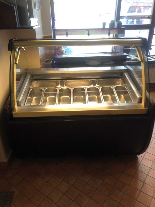 Dystrybutor do lodów