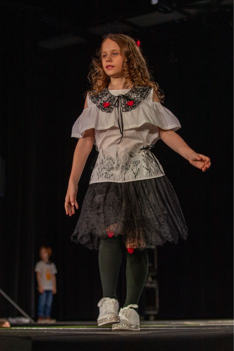 Koronkowy kołnierzyk SERCE