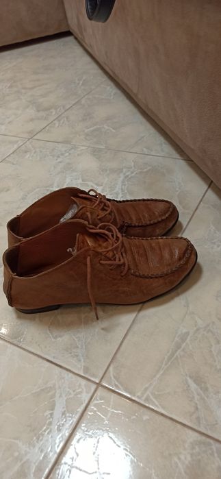 Качественная ,мягкая кожа . Мокасины .