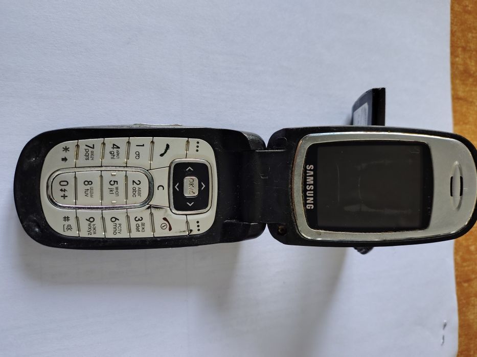 Samsung SGH-E730 на запчасти