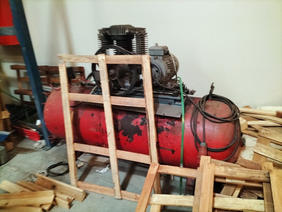Compressor de ar comprimido