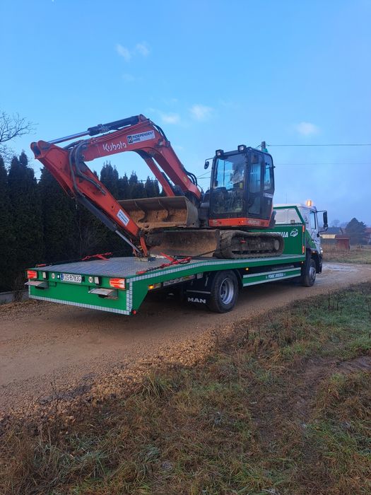 Transport maszyn 8 ton pomoc drogowa laweta