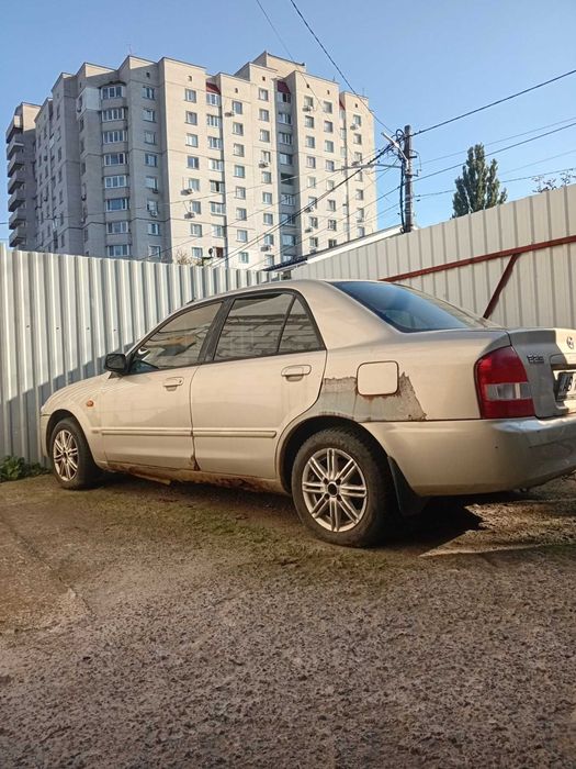 Mazda 323 bj Акпп цілком на розборку , на запчастини.