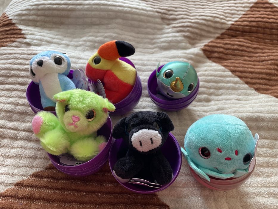 Іграшки Surprizamals