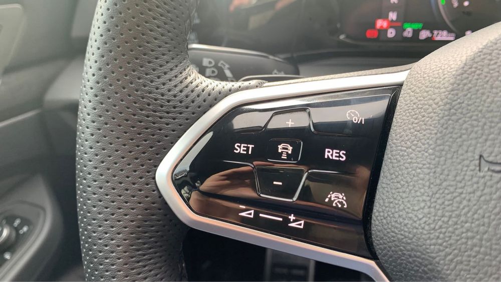 VW Golf GTE Hibrido Plug-in 245 cv
