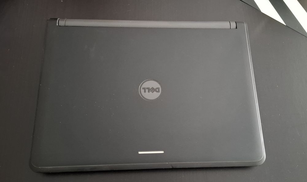 Portátil Dell Latitude 3340