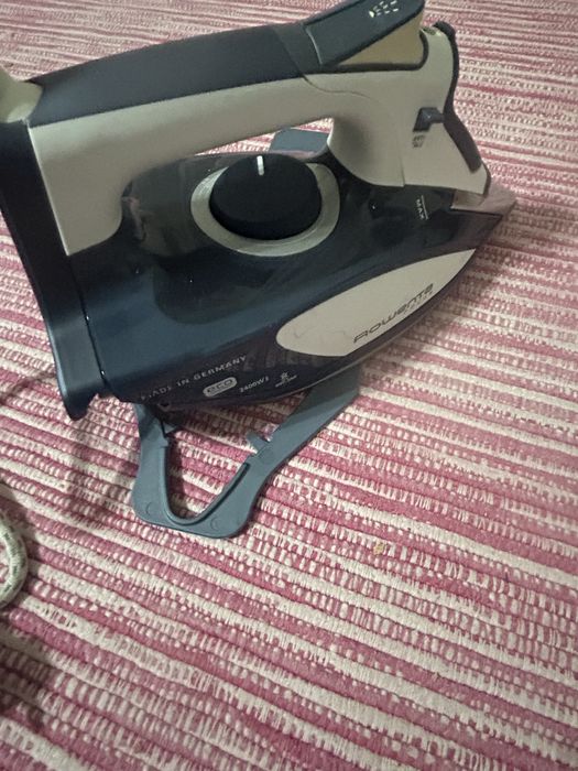 Ferro de engomar Rowenta