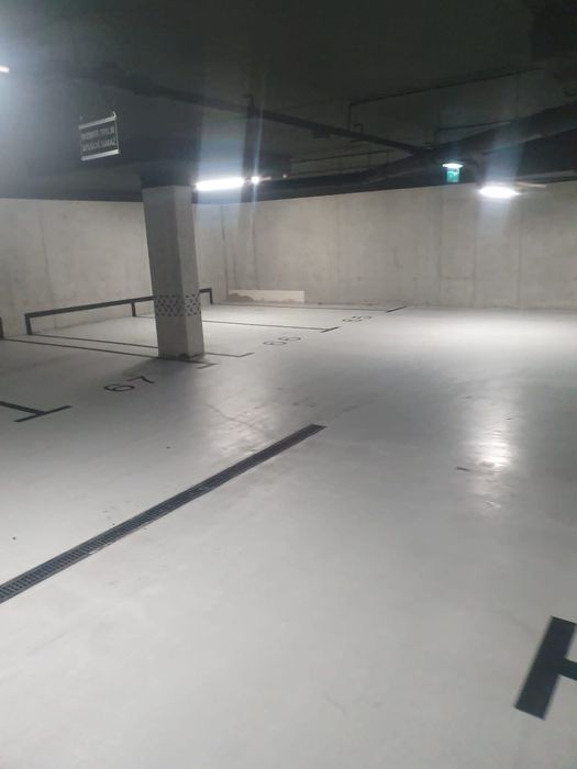 WYNAJMĘ Atrakcyjne w manewrowaniu miejsca*OBA* parkingowe  obok siebie - Widok 2