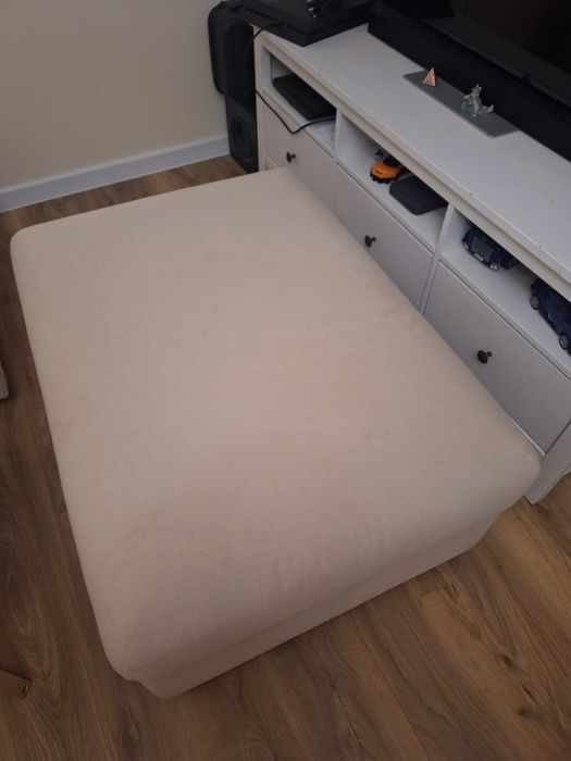 Podnóżek ze schowkiem IKEA Vimle