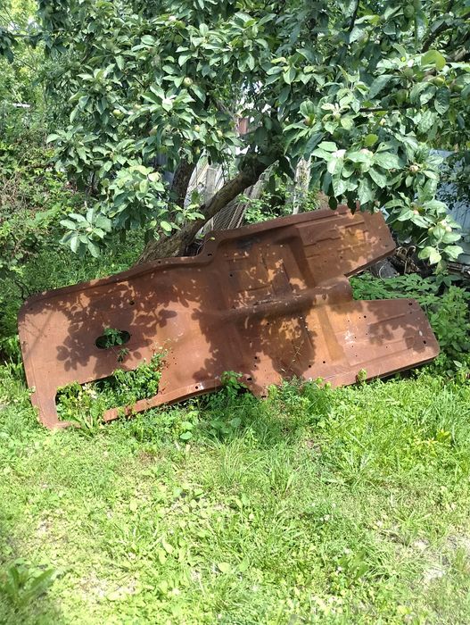 Продам днище газ2110 цена8500гр