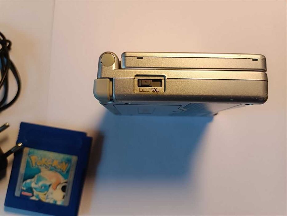 Game Boy Advance SP plus gra Pokemon model: AGS-001