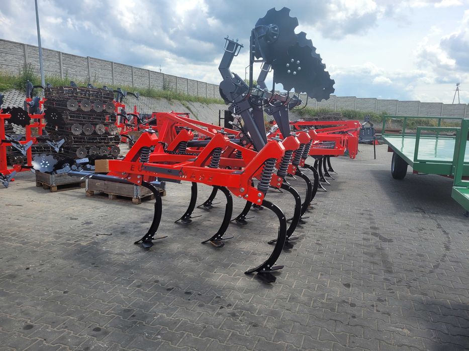 Nowy agregat podorywkowy Euro-Masz – promocja, 2,4–3,0 m