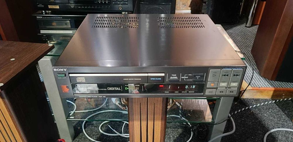 Sony CDP-102 програвач CD: 8 000 грн. - Cd / md / виниловые