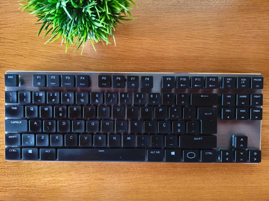 Cooler Master SK630 (Tenkeyless, Low Profile, RGB)