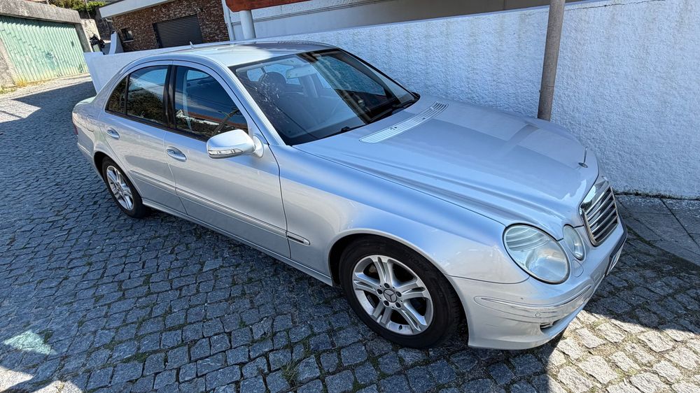 Mercedes Benz E220 Avantgard