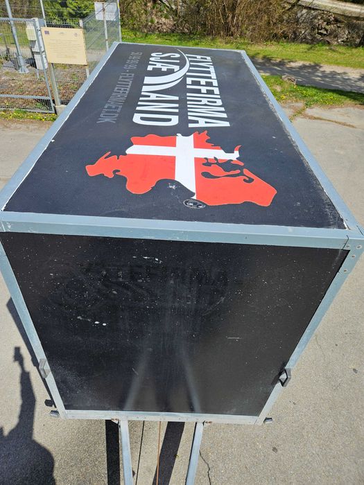 Przyczepka dwuosiowa