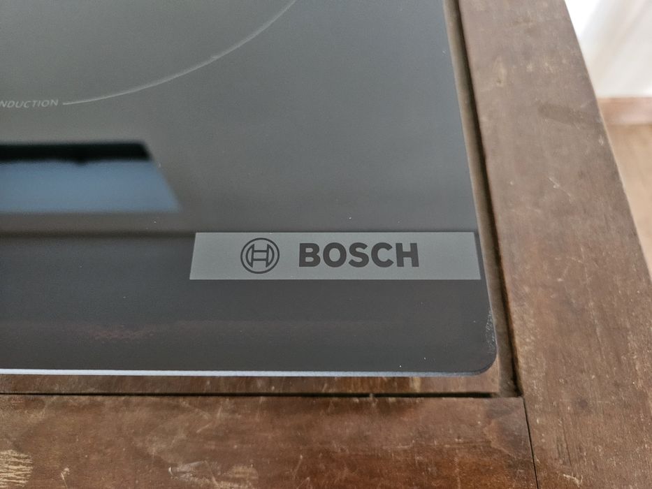 Placa de Indução BOSCH Série 4 - Nova c/garantia