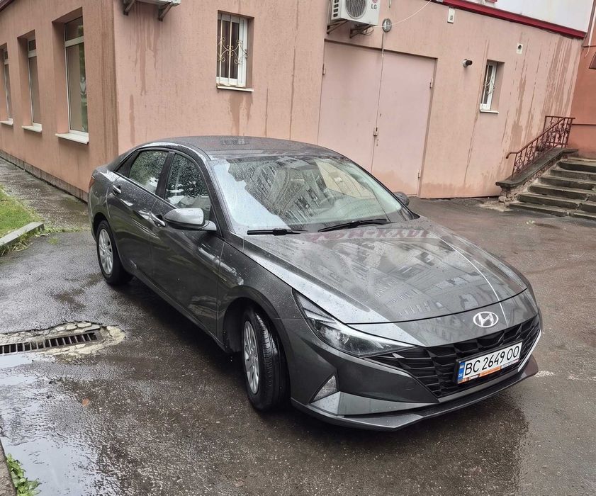 Hyundai Elantra 2021 - авто під викуп у Львові / Оренда авто з правом викупу від 330$/міс
