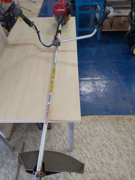 Kosa spalinowa HONDA GX25 4 -suw +szelki