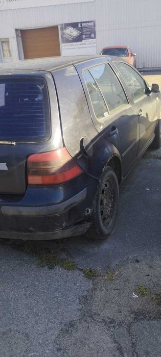 Продажам автомобіля