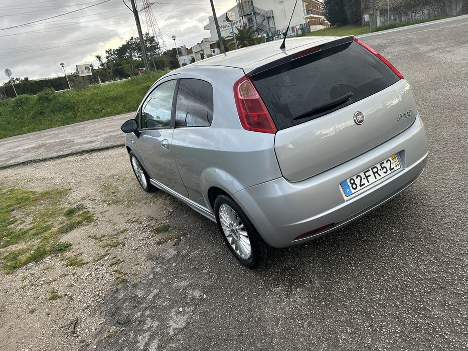 Fiat punto evo. Comercial
