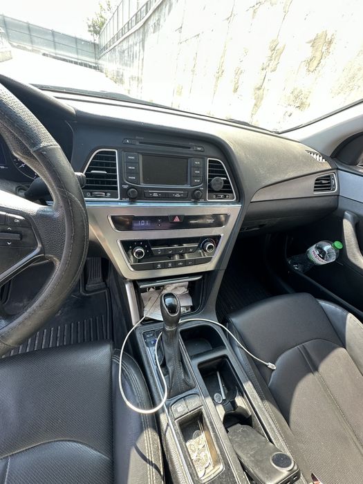 HYUNDAI SONATA 2017 VIN KMHE341DBHA338293 фото оголошення 10 з 14
