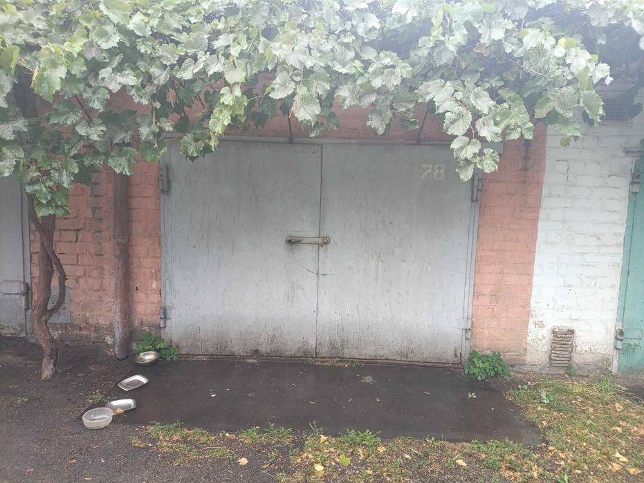 Продам гараж ГБК Лада