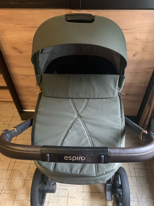 Коляска espiro miloo + автокрісло espiro pi