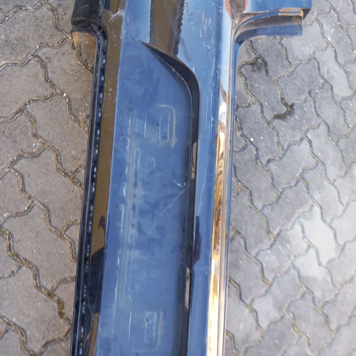Para choques tras seat ibiza 6l  6L6 807 421 L