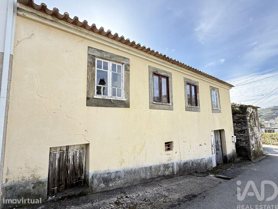 Casa / Villa T2 em Lobrigos e Sanhoane de 280 m2