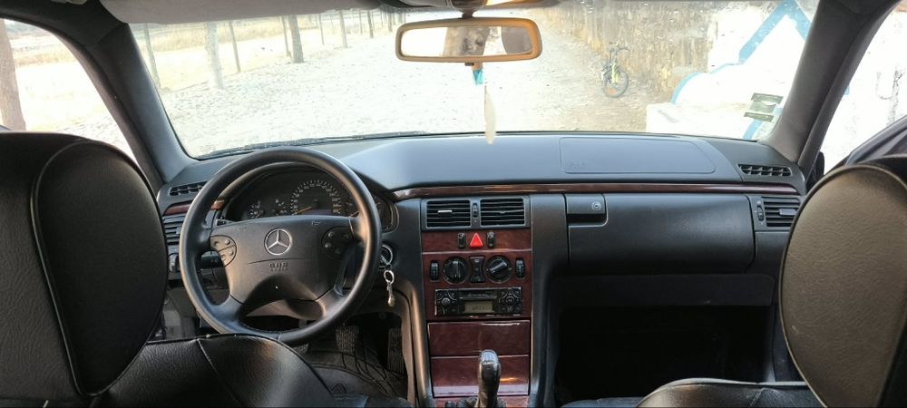 Mercedes E CDI cx de 6 velocidades
