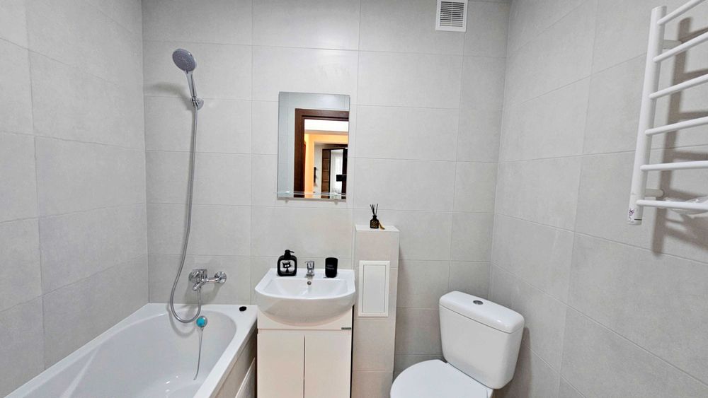 Продам 2х комнатную квартиру в Центре с Ремонтом