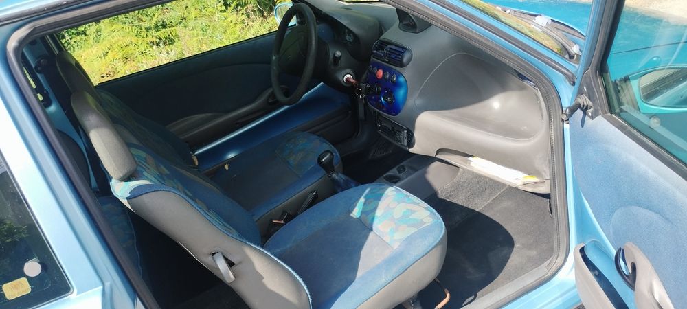 Fiat 600 ano 1998512836182443960324