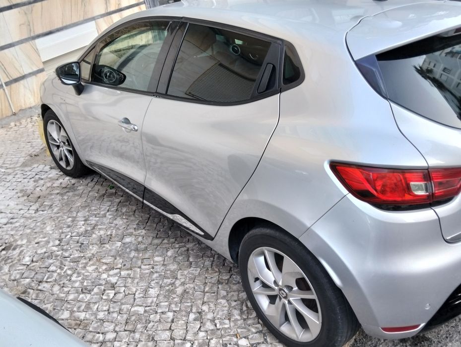Renault Clio 1.5 limited