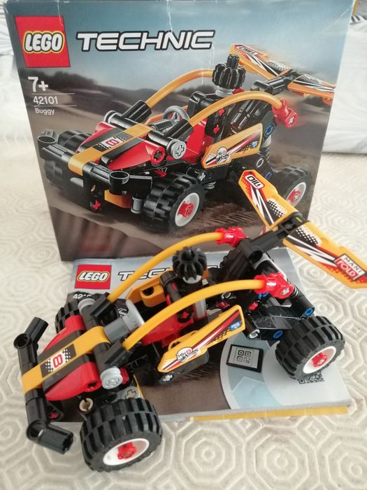 Various LEGO Sets64738770404737123