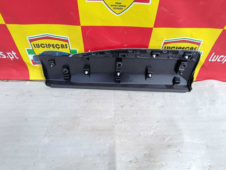Friso Porta Trás ESQ PEUGEOT 2008 II (U_)
